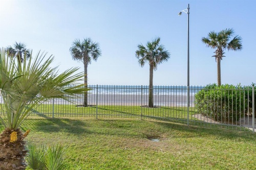 The Dawn Condominiums image 18