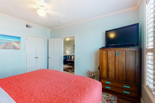 The Dawn Condominiums image 8